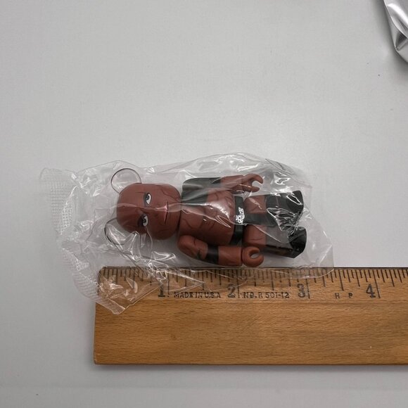 Bearbrick Series 48 The Rock Dwayne Johnson WWE Artist Medicom 100% Figure - Picture 8 of 8